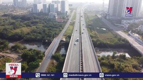 Bộ GTVT yêu cầu Chặn tiêu cực thu phí đường bộ 