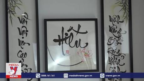 Đưa thư pháp Việt ra thế giới
