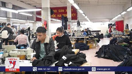 Nỗi niềm của công nhân may người Việt xa xứ