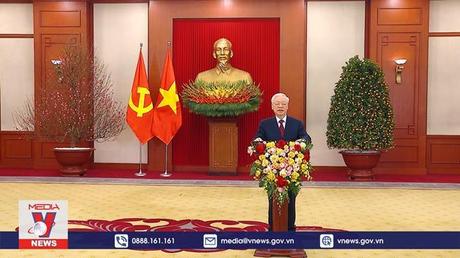 Tổng Bí thư chúc Tết đồng bào, chiến sĩ cả nước