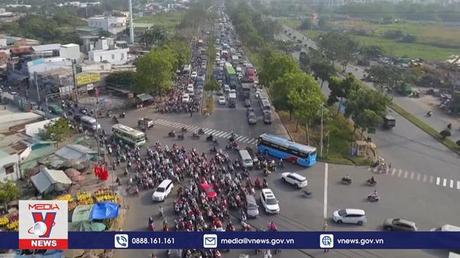 “Mở” giao thông cửa ngõ TP.HCM