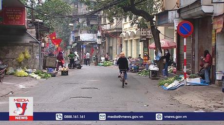 Phiên chợ đầu năm