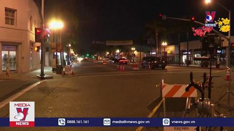 Tổng thống Mỹ kêu gọi cấm vũ khí tấn công 