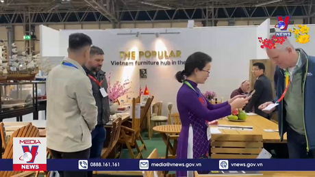 Sản phẩm gỗ Việt Nam gây ấn tượng tại Anh