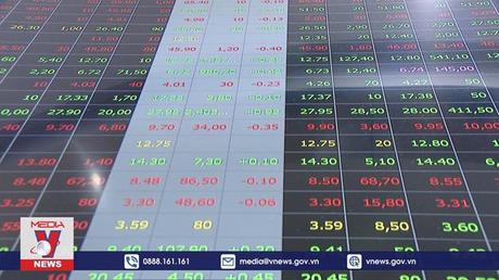 Phiên giao dịch đầu tiên năm mới Quý Mão