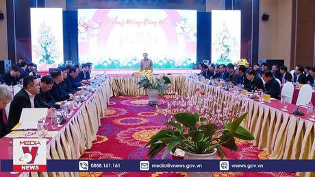 Thủ tướng Chính phủ họp về tình hình thực hiện các dự án đường bộ cao tốc