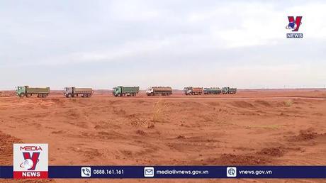 Thủ tướng kiểm tra dự án xây dựng Cảng HKQT Long Thành 