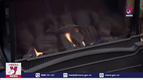 Anh hoàn tiền khuyến khích người dân tiết kiệm điện