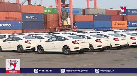 Người Việt chi hơn 160 triệu USD nhập ô tô dịp Tết