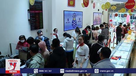 Mua vàng cầu may ngày vía thần tài