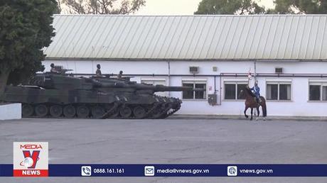 Phương Tây tăng cường viện trợ quân sự cho Ukraine