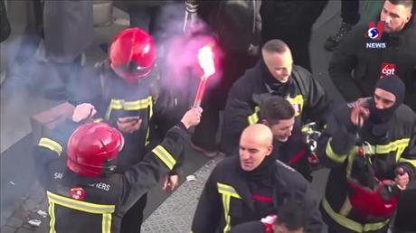 Thế giới hôm nay: Làn sóng đình công phản đối cải cách lương hưu tại Pháp