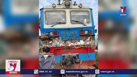 Kiến nghị khẩn sau vụ tàu đâm va xe đầu kéo