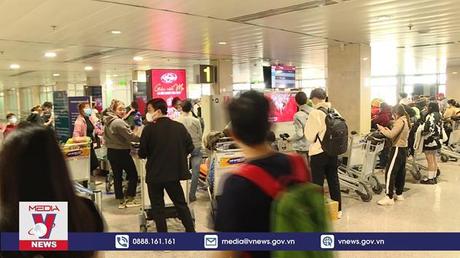 Tân Sơn Nhất phục vụ 3,1 triệu lượt khách dịp Tết