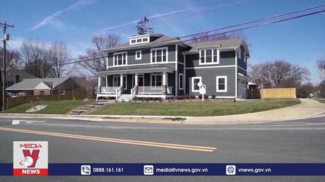 Phản ứng trái chiều sau khi FED tăng lãi suất