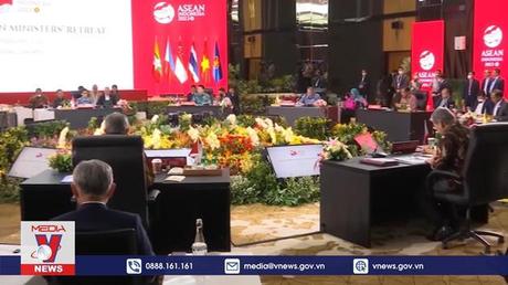 Việt Nam tại Hội nghị hẹp Bộ trưởng Ngoại giao ASEAN