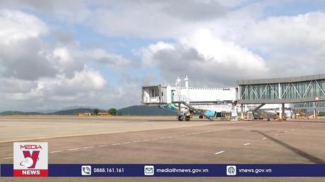 Thủ tướng kiểm tra, khảo sát các dự án tại Bình Định