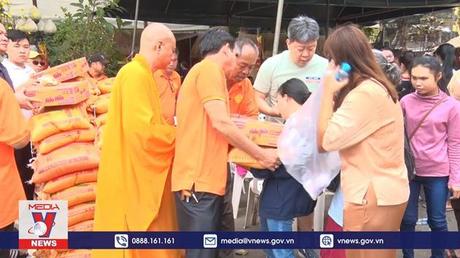 Cộng đồng người Việt tại Lào tổ chức lễ Thượng Nguyên