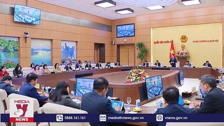 Tập trung giải trình những vấn đề cấp bách, sát thực tiễn