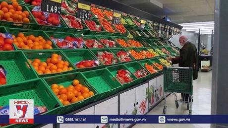 ECB cảnh báo các nghiệp đoàn tránh đòi tăng lương quá cao