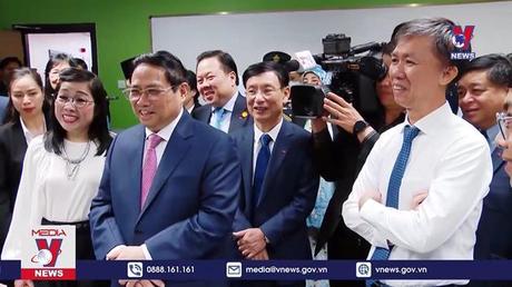 Thủ tướng thăm Đại học Quốc gia Brunei