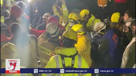 Hy vọng vẫn đang cháy sáng