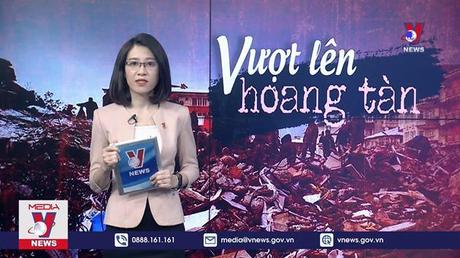 Vượt lên hoang tàn