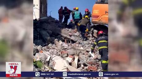 Lực lượng cứu hộ Việt Nam giải cứu thành công thêm 1 nạn nhân