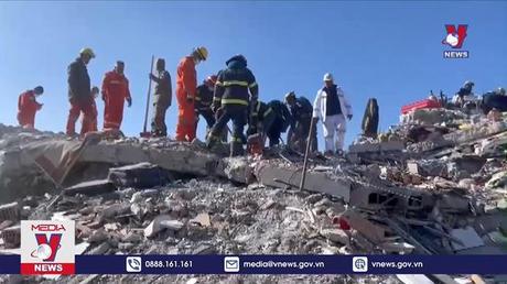 Cứu hộ Việt Nam di chuyển tới khu vực mới làm nhiệm vụ