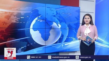 Một người lái sà lan bị sóng đánh rơi xuống biển tử vong