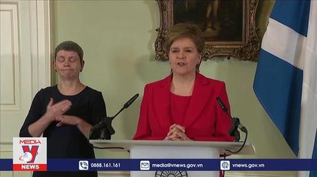 Thủ hiến Scotland bất ngờ từ chức