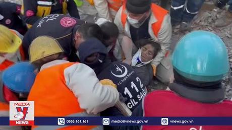Thêm nhiều nạn nhân sống sót thần kỳ tại Thổ Nhĩ Kỳ và Syria