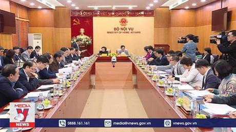 Phó Thủ tướng Trần Lưu Quang làm việc với Bộ Nội vụ