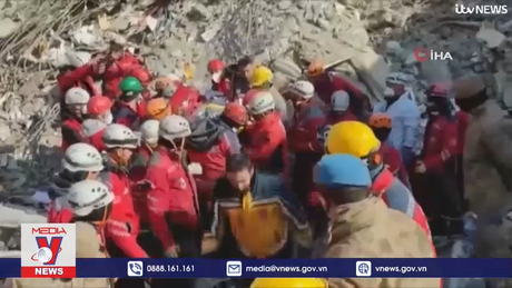 Thêm nhiều nạn nhân động đất Thổ Nhĩ Kỳ được giải cứu