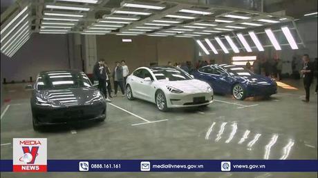 Tesla thu hồi hơn 362.000 xe lỗi phần mềm tự lái