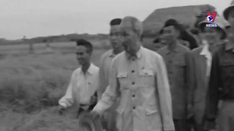 Học Bác mỗi ngày: Bác Hồ với kiểm tra