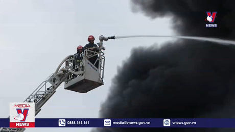 Cháy hàng nghìn mét vuông nhà xưởng tại Hải Phòng