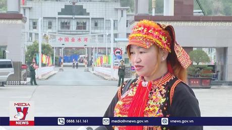 Cửa khẩu quốc tế Ma Lù Thàng chính thức thông quan trở lại