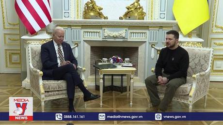 Tổng thống Mỹ bất ngờ tới Ukraine