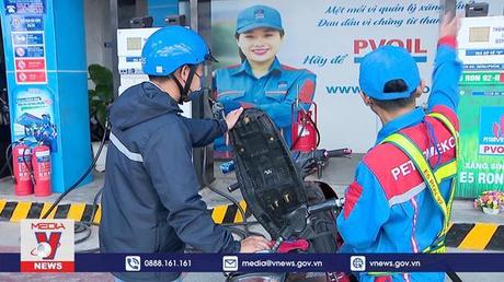 Điều chỉnh loạt chi phí liên quan tính giá xăng dầu