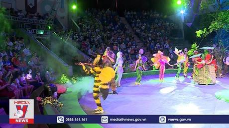 Xiếc Việt đối thoại với khách hàng để phát triển