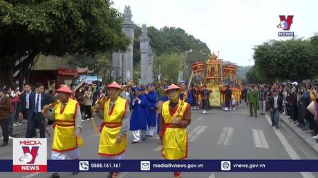 Quảng Ninh khai hội Đền Cửa Ông