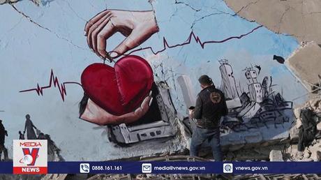 Sắc màu hy vọng trong đổ nát ở Syria