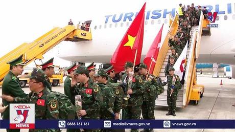 Đón đoàn quân đội cứu hộ tại Thổ Nhĩ Kỳ về nước