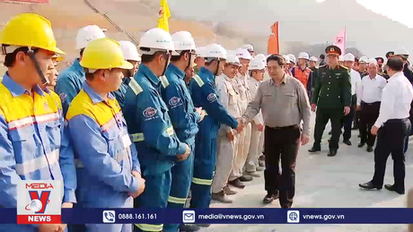 Thủ tướng Phạm Minh Chính thăm, làm việc tại Hòa Bình