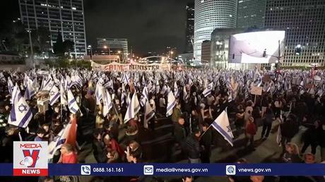 Hàng trăm nghìn người Israel biểu tình phản đối cải cách tư pháp