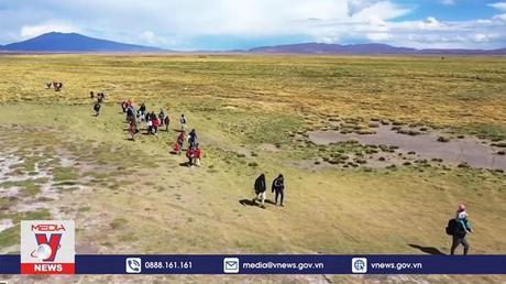 Chile triển khai quân đội ngăn dòng người di cư