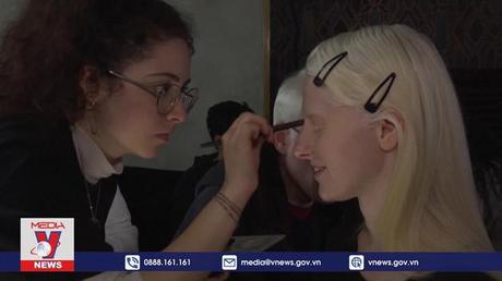 Vẻ đẹp “không hoàn hảo” định nghĩa lại ngành thời trang Italy