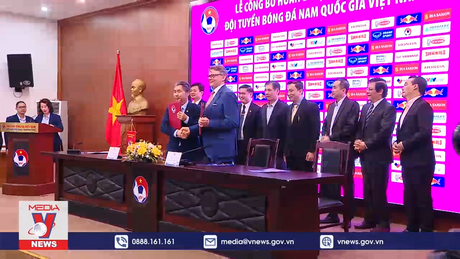 Tân HLV trưởng ĐT Việt Nam chính thức ra mắt