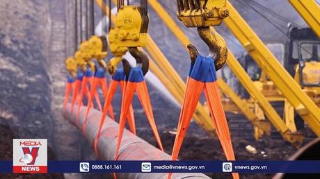 Nhập khẩu LNG của châu Âu tăng mạnh trong năm 2022